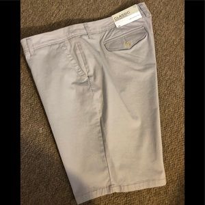 Women’s Bermuda Shorts Silver Screen Grey Liz NWT
